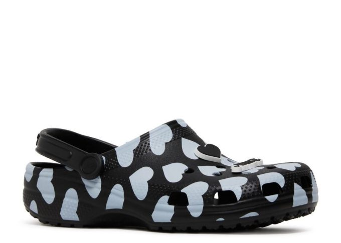 Awake NY x Classic Clog “Home Is Where The Heart Is – Black” Awake NY x Classic Clog “Home Is Where The Heart Is – Black”