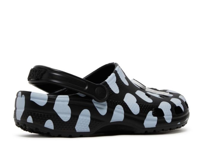 Awake NY x Classic Clog “Home Is Where The Heart Is – Black” Awake NY x Classic Clog “Home Is Where The Heart Is – Black”