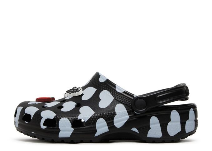 Awake NY x Classic Clog “Home Is Where The Heart Is – Black” Awake NY x Classic Clog “Home Is Where The Heart Is – Black”