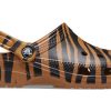 Crocs Classic clog Animal Printing Beach Tiger Stripes Yellow Sandals 206676-2ZF Crocs Classic clog Animal Printing Beach Tiger Stripes Yellow Sandals 206676-2ZF