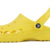 Crocs Classic Clog Beach Yellow Unisex Sandals 10126-7C1 Crocs Classic Clog Beach Yellow Unisex Sandals 10126-7C1