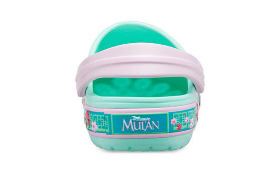 Crocs Funny Pattern Small Crocs Outdoor Sports Big Boys Mint Green Sandals 206155-3P7 Crocs Funny Pattern Small Crocs Outdoor Sports Big Boys Mint Green Sandals 206155-3P7