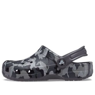 Crocs (GS) Classic Camo Clogs “Black Grey” 207594-097