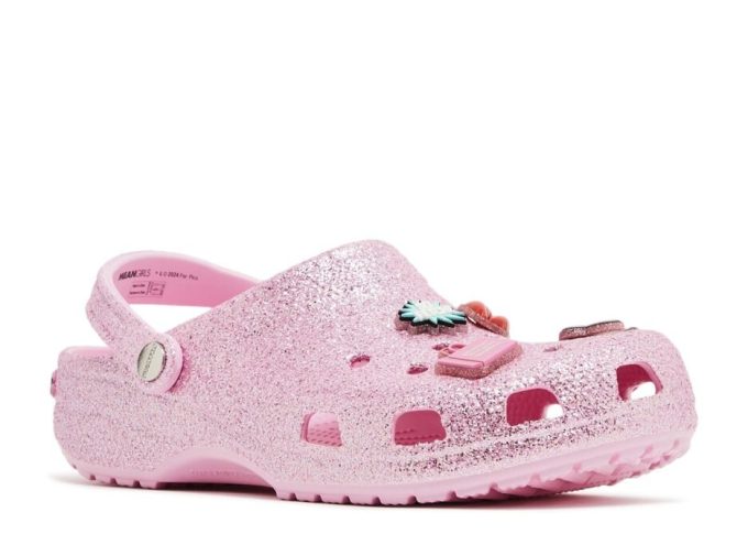 Mean Girls x Classic Clog “On Wednesdays We Wear Pink”
