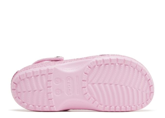 Mean Girls x Classic Clog “On Wednesdays We Wear Pink”