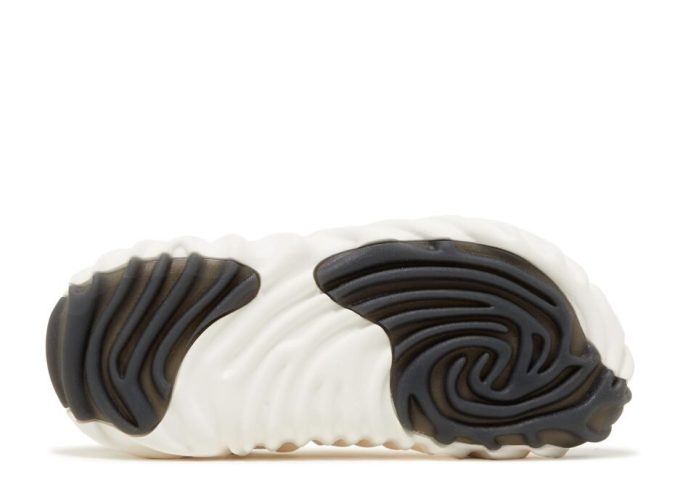 Salehe Bembury x Pollex Clog “Wear Test Sample” Paris Fashion Week Exclusive”